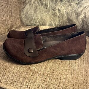 Brown Dansko slip-ons - size 42